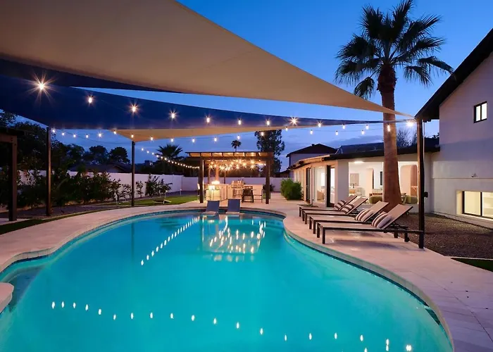 Sunburst Estate - Pool - Hot Tub - Tons Of Games! *