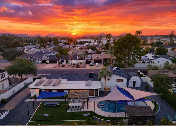 Holiday home Sunburst Estate - Pool - Hot Tub - Tons Of Games! Phoenix